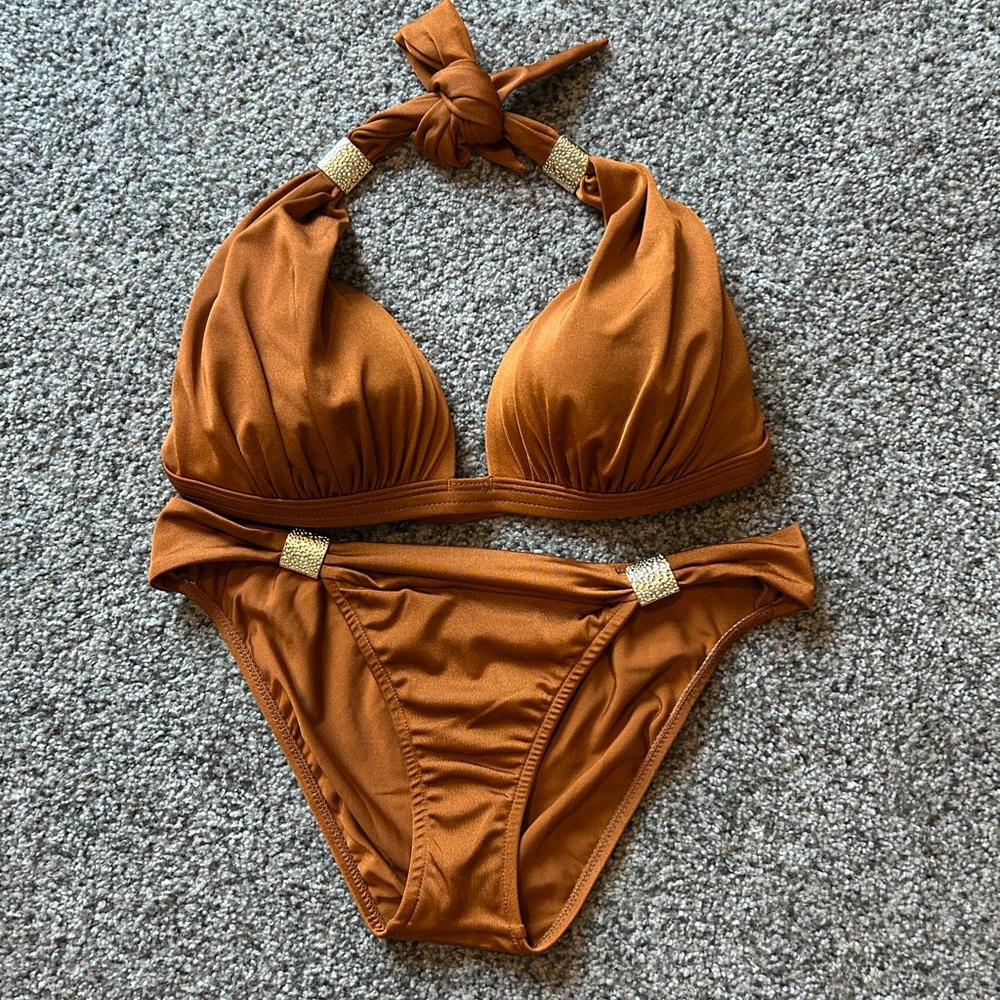 VENUS Bronze Bikini Set